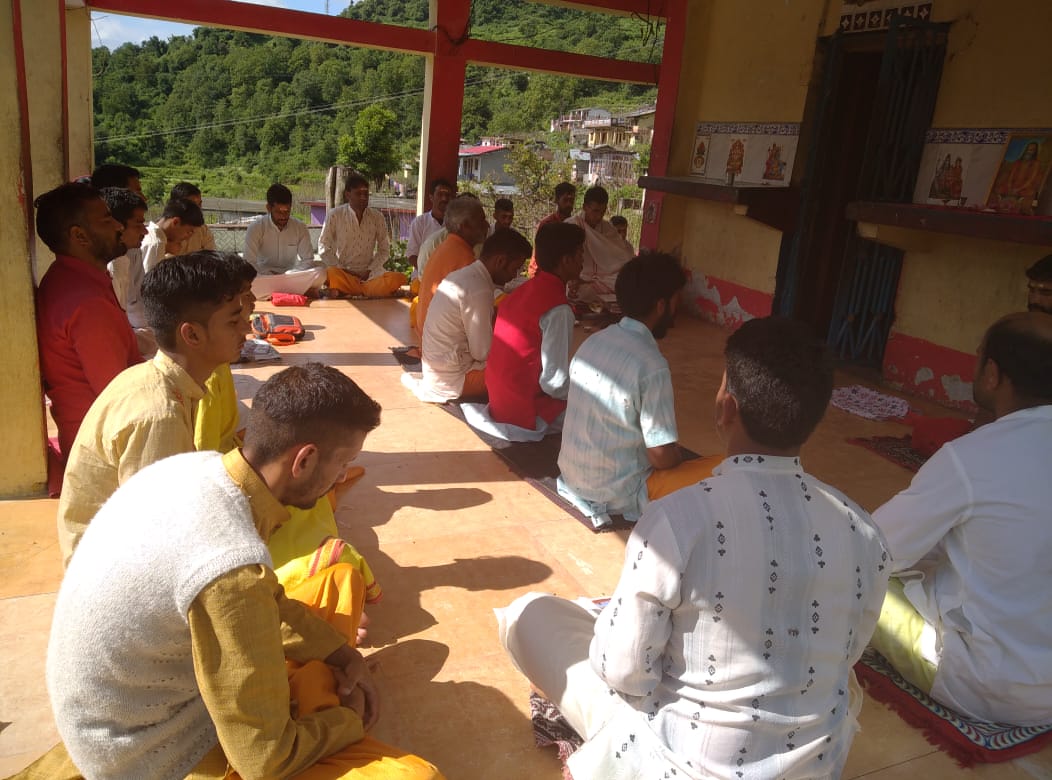 Maharishi Bhavatit Dhyan -- Gajoli Pandits
